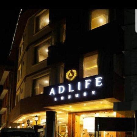 Hotel Adlife Luxury Сринагар Экстерьер фото